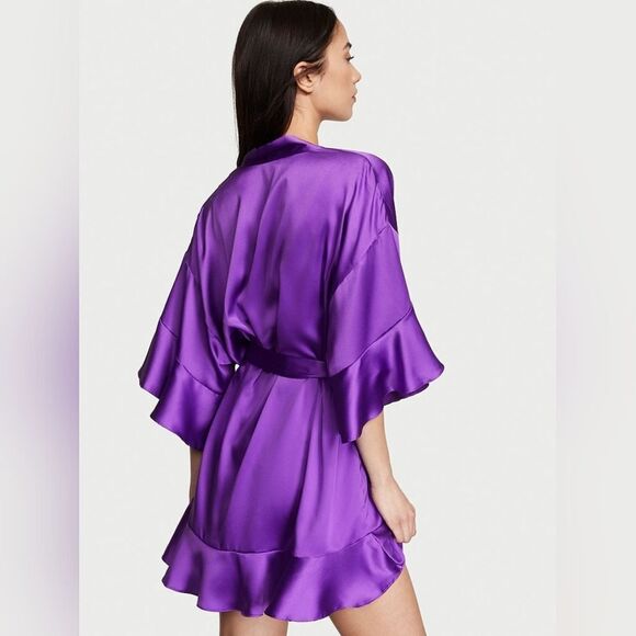 Victoria Secret‎ Georgette Flounce Robe in M/L in Maroon NWT - Picture 3 of 7